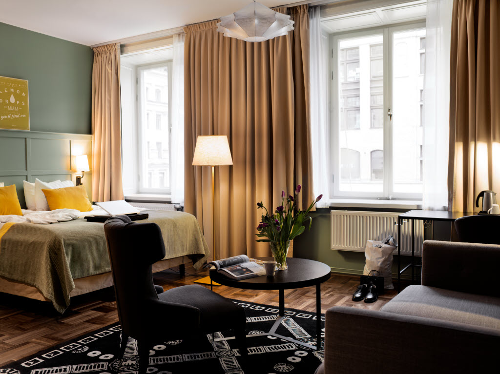 Urheberrecht: Pia Ulin, Katarina Bangatra 61, 116 42 Stockholm, Sweden, +46 705 54 30 32, www.piaulin.com via agenturen agentbauer.com Family superior